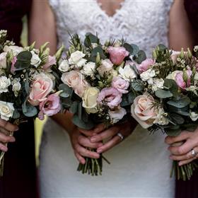 fwthumbKathryn & Rob-383_websize.jpg